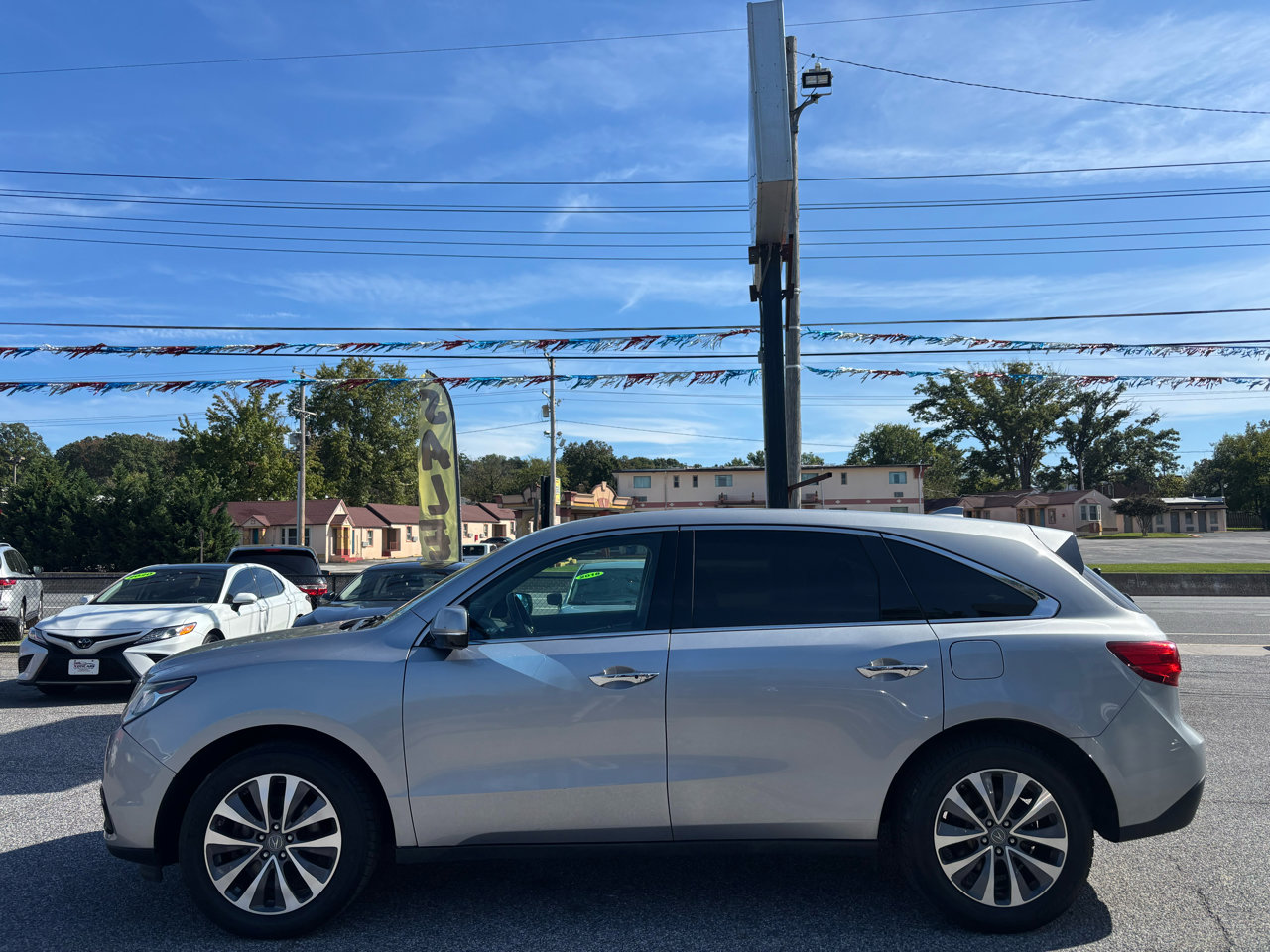 Used 2016 Acura MDX SH-AWD w/ Technology Package image 2