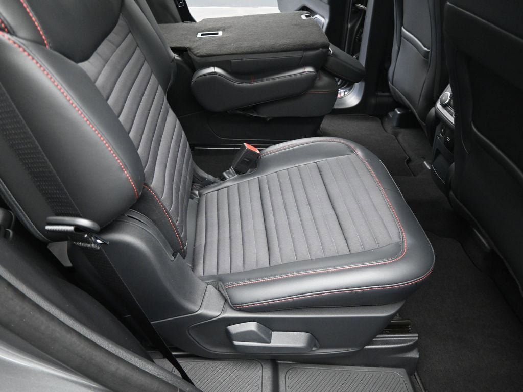 New 2025 Ford Explorer ST-Line w/ Premium Package image 34