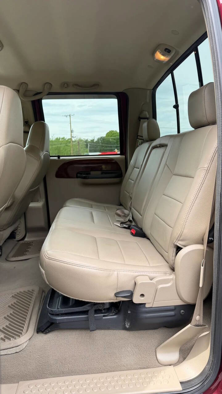 Used 2006 Ford F350 Lariat image 22