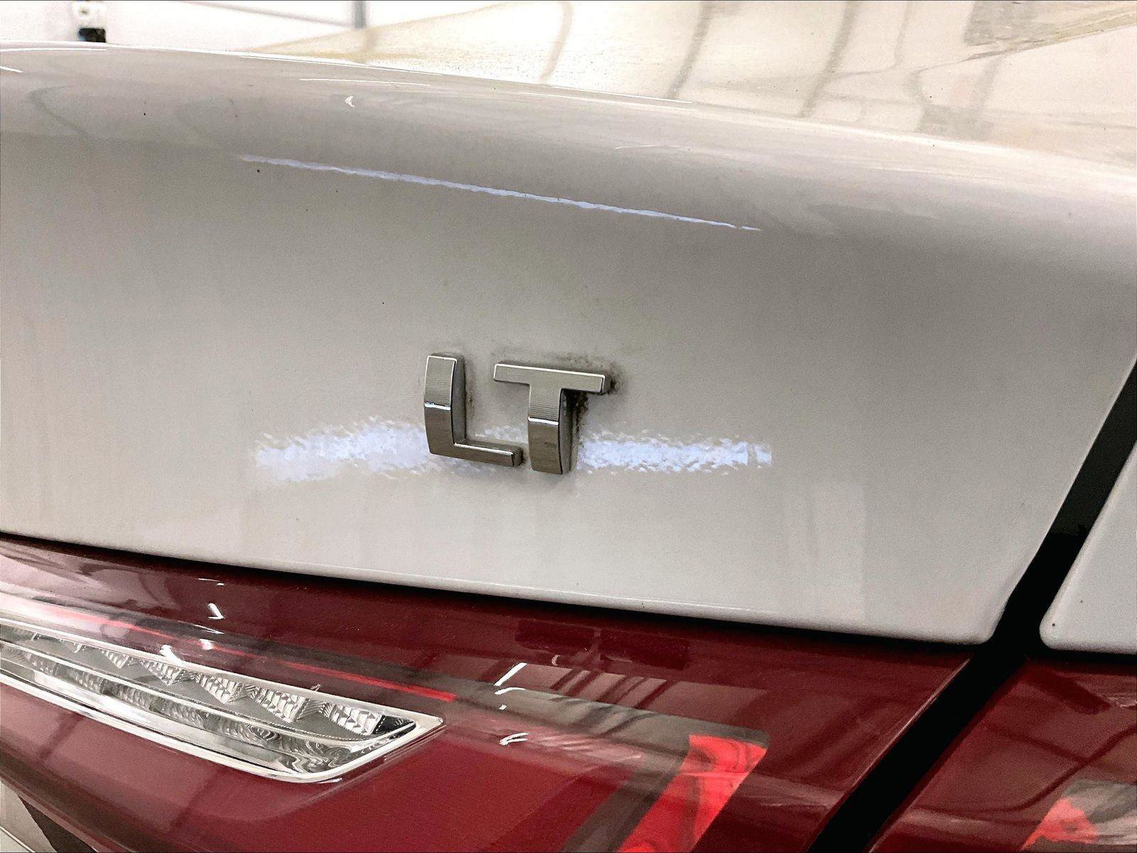 Used 2022 Chevrolet Malibu LT image 13