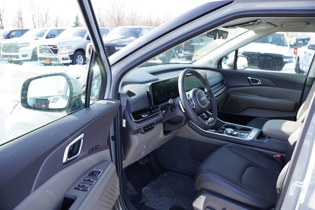 New 2026 Kia Carnival EX image 10