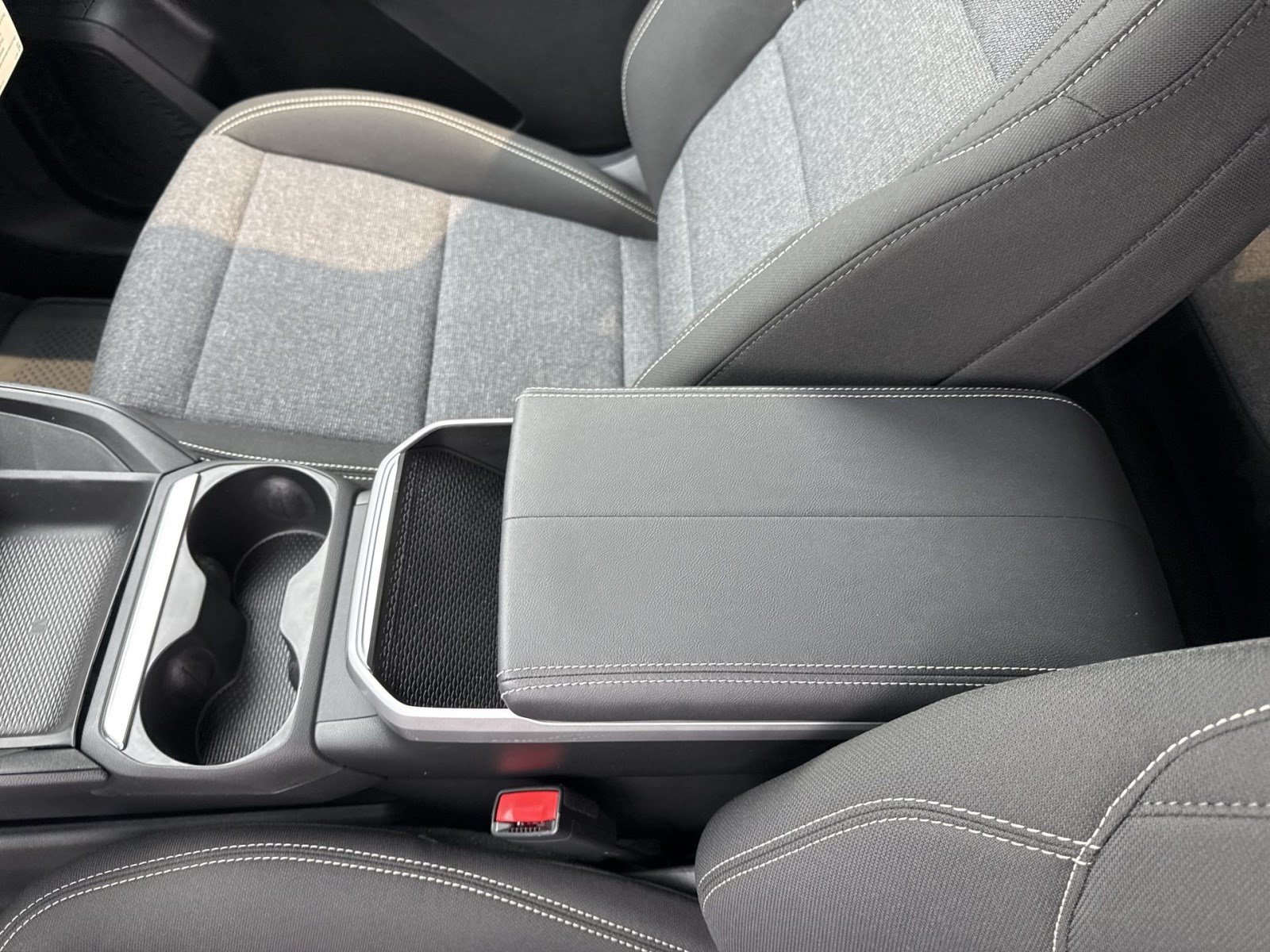 New 2027 GMC Terrain Elevation FWD image 15