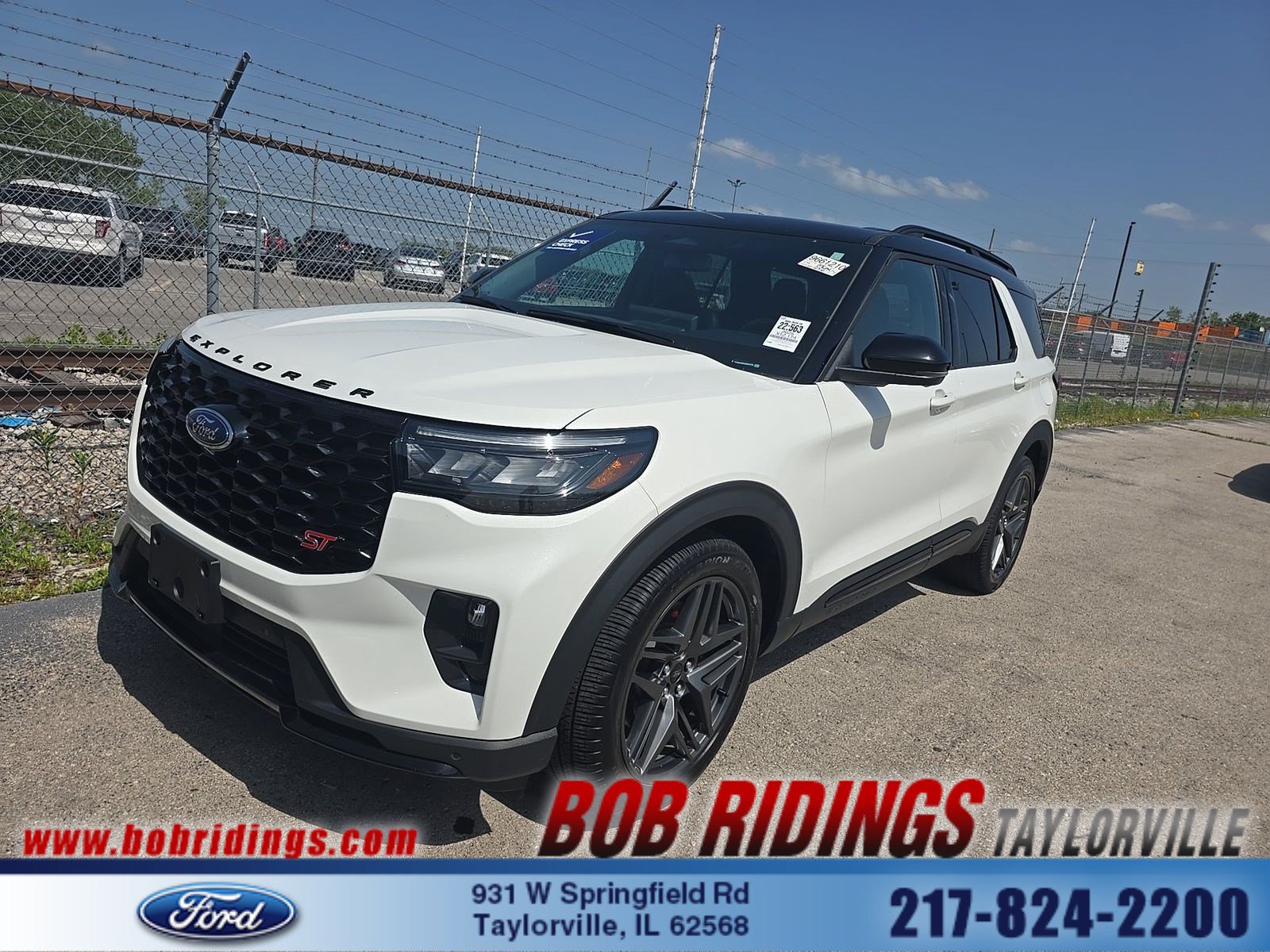 Used 2025 Ford Explorer ST w/ Sun And Sound Package AWD/4WD image 1