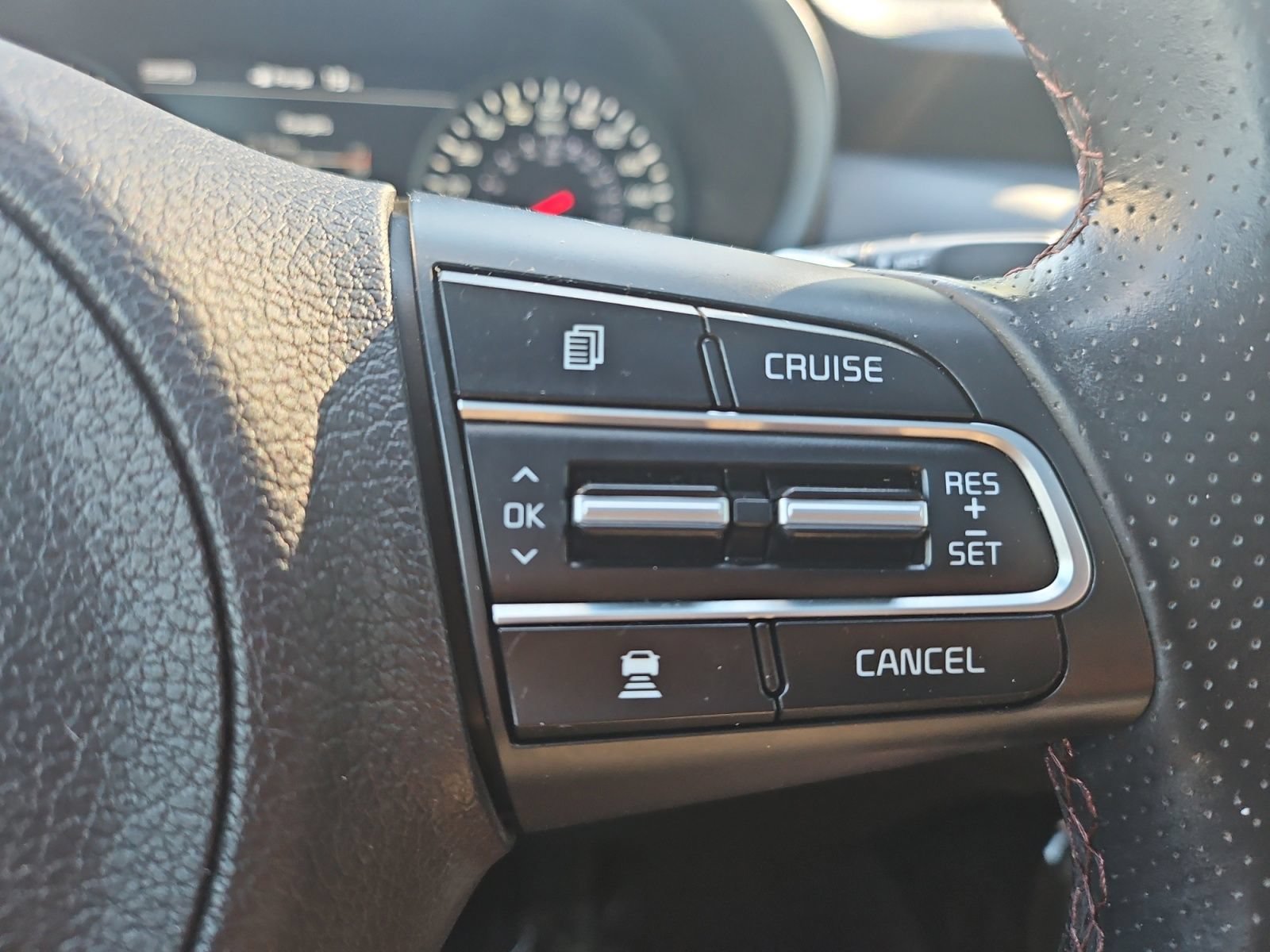 Used 2019 Kia Stinger GT1 RWD image 28