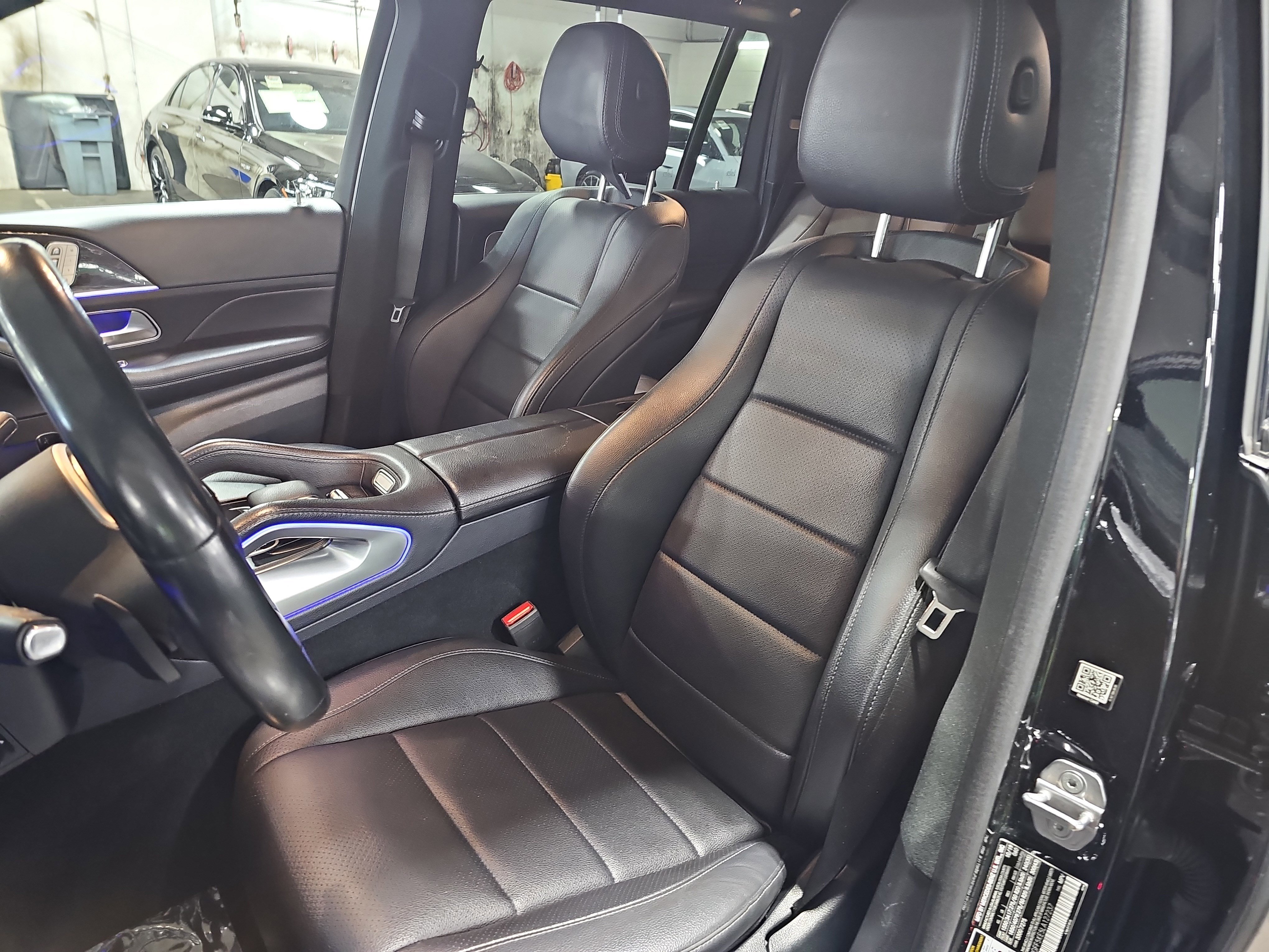 Used 2020 Mercedes-Benz GLS 450 4MATIC image 16
