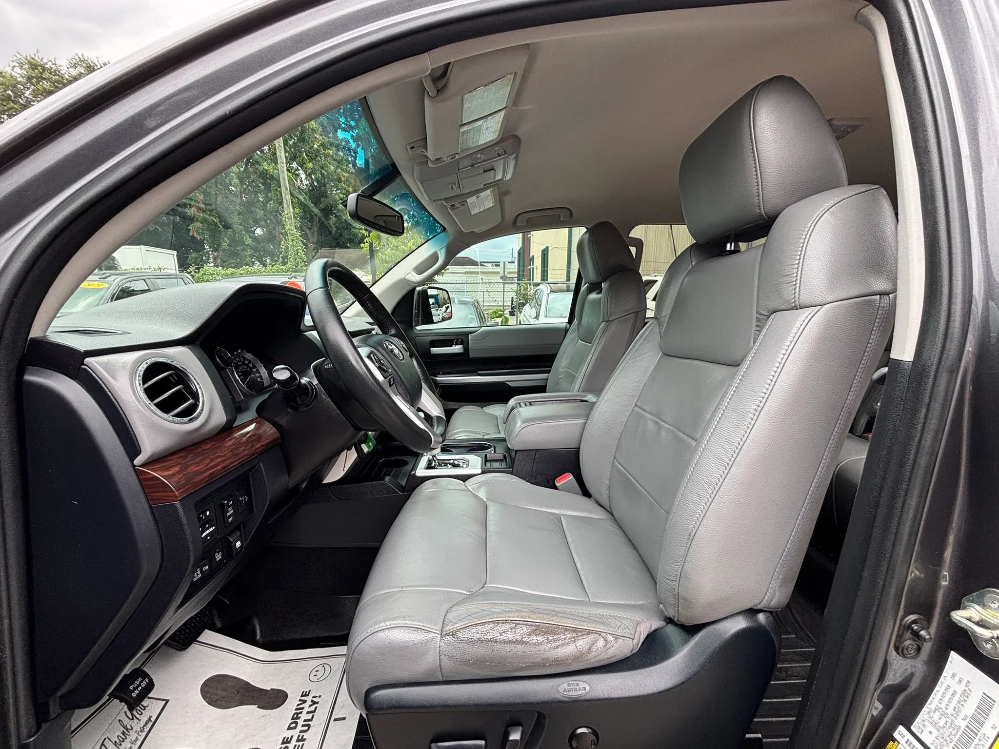 Used 2017 Toyota Tundra Limited w/ Limited Premium Package AWD/4WD image 21