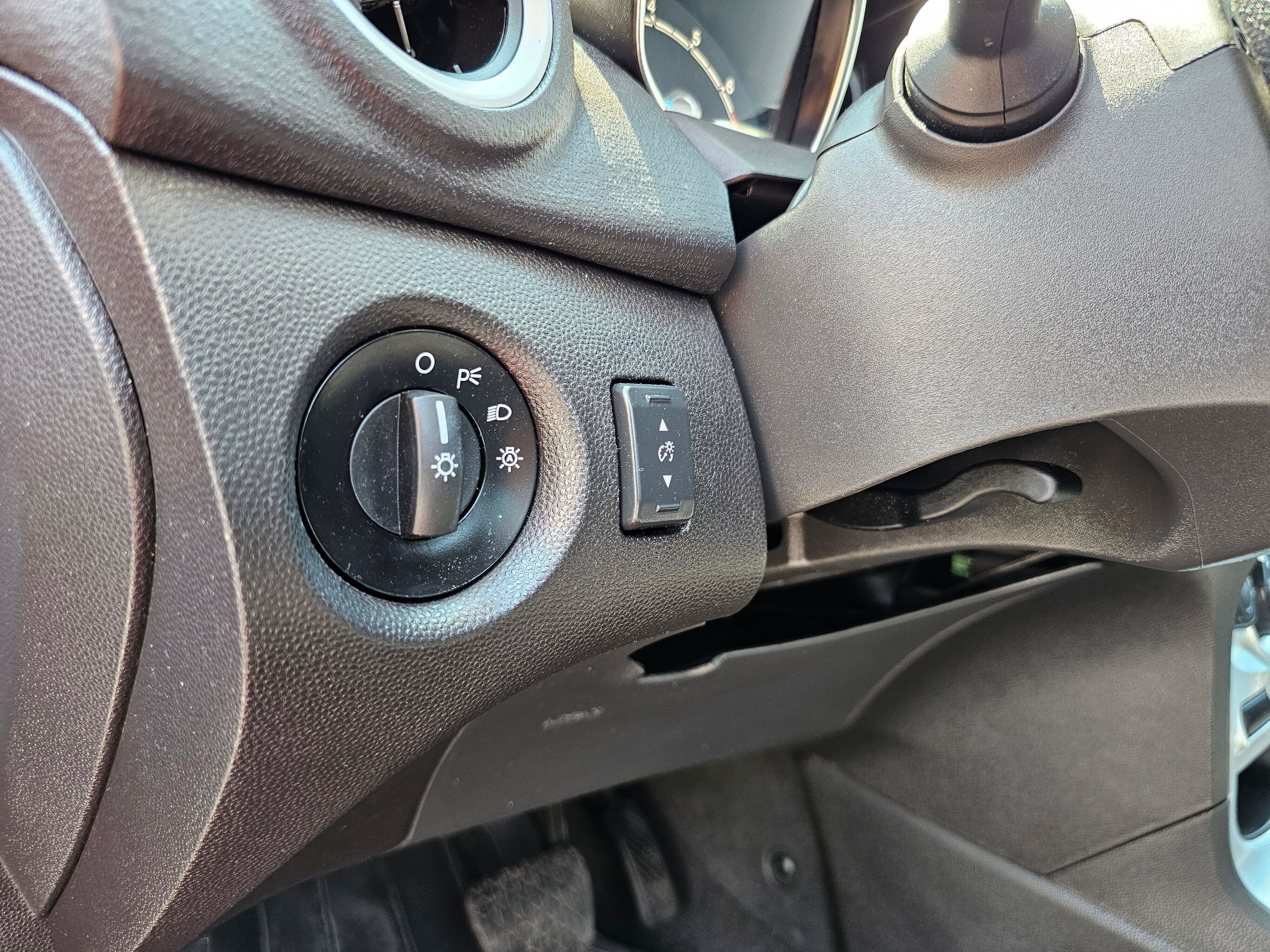 Used 2016 Ford Fiesta SE FWD image 21