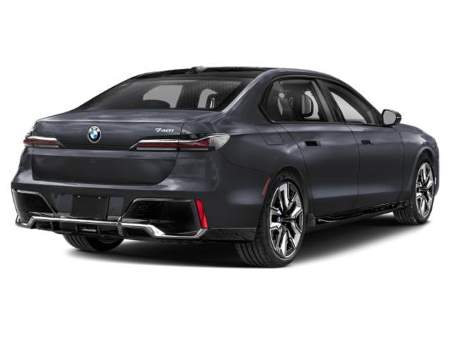 New 2026 BMW 740i image 2