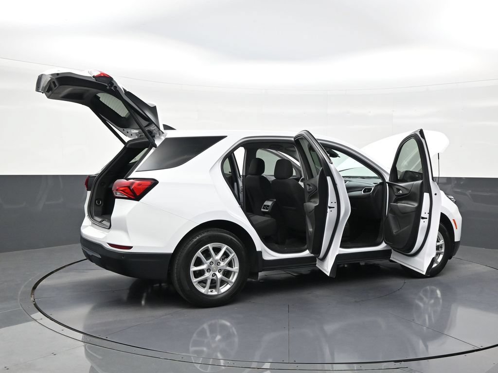 Used 2024 Chevrolet Equinox LT FWD image 28