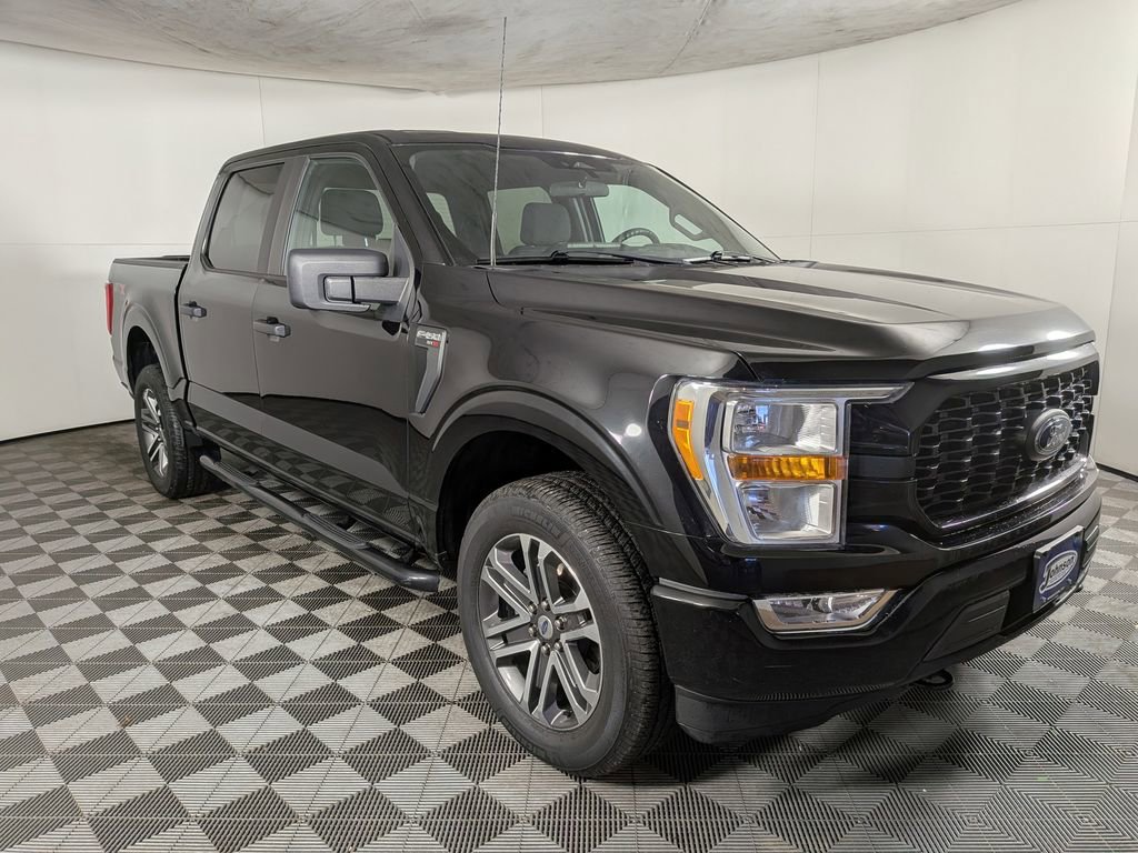Used 2022 Ford F150 XL w/ STX Appearance Package image 5