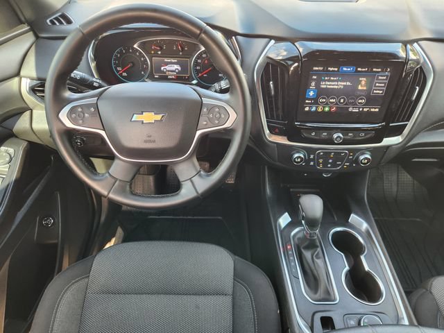 Used 2023 Chevrolet Traverse LT FWD image 26