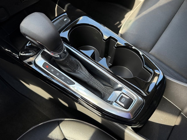 Used 2025 Chevrolet Trax ACTIV image 24