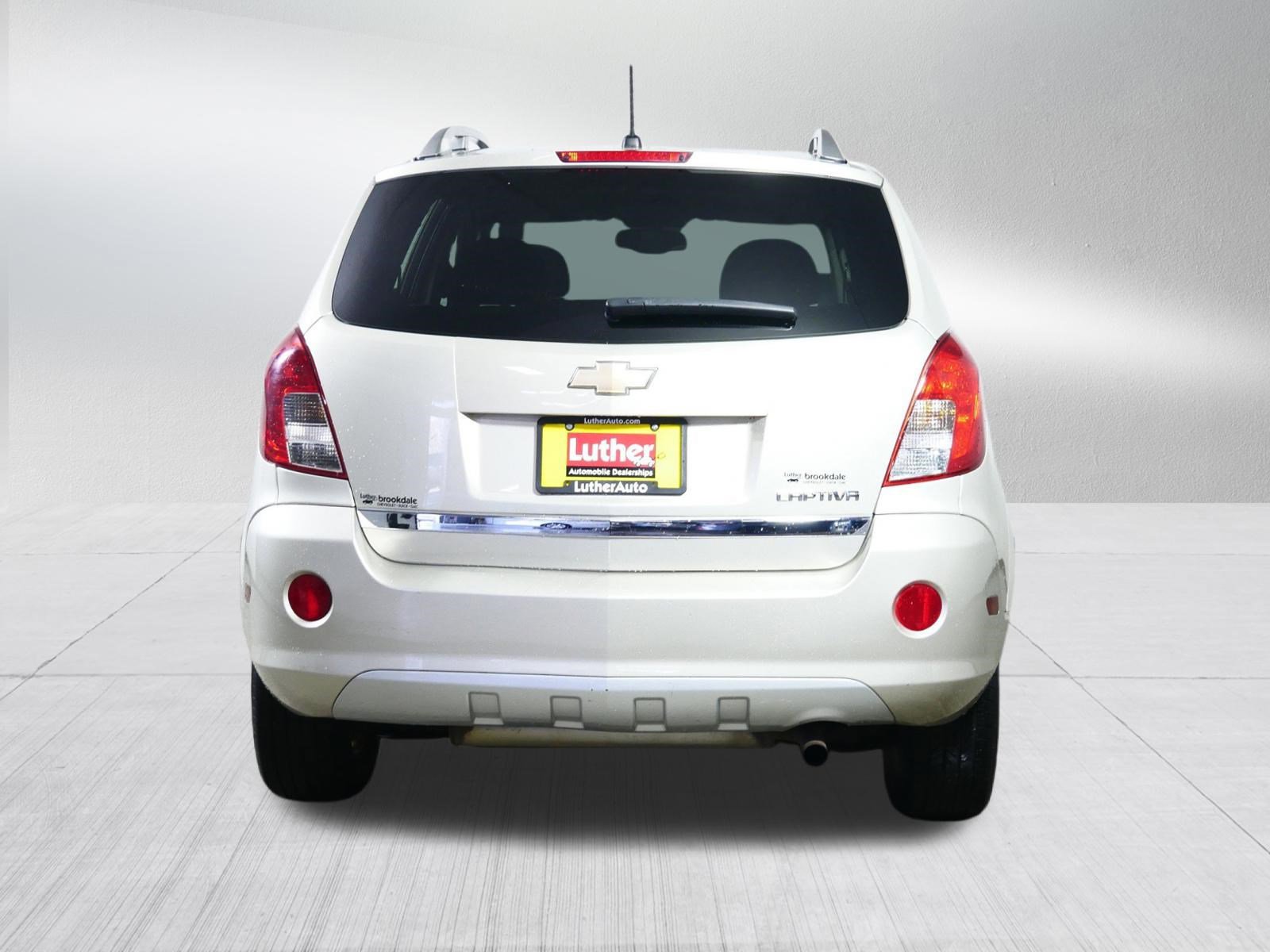 Used 2014 Chevrolet Captiva Sport LT FWD image 6