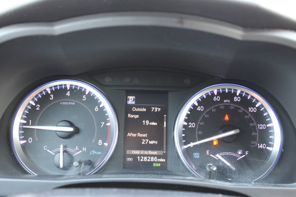 Used 2019 Toyota Highlander Limited image 39