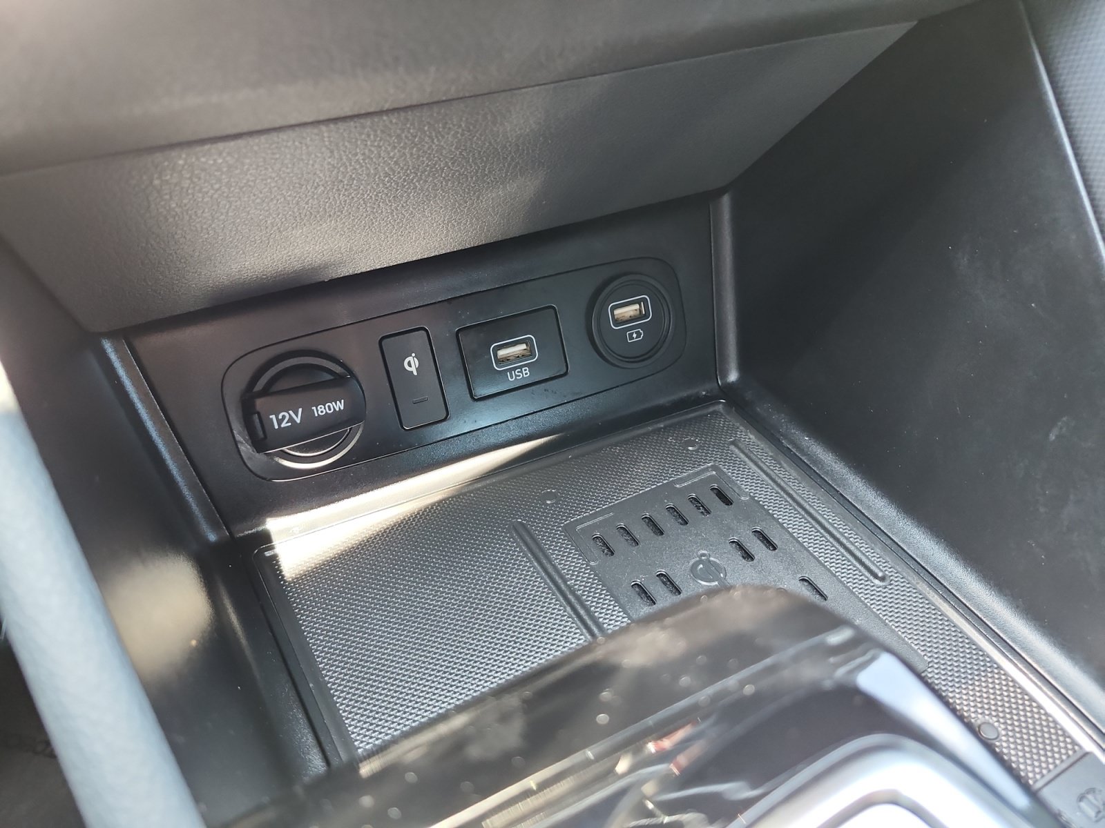 Used 2022 Hyundai Sonata SEL Plus w/ Preferred Accessory Package FWD image 22