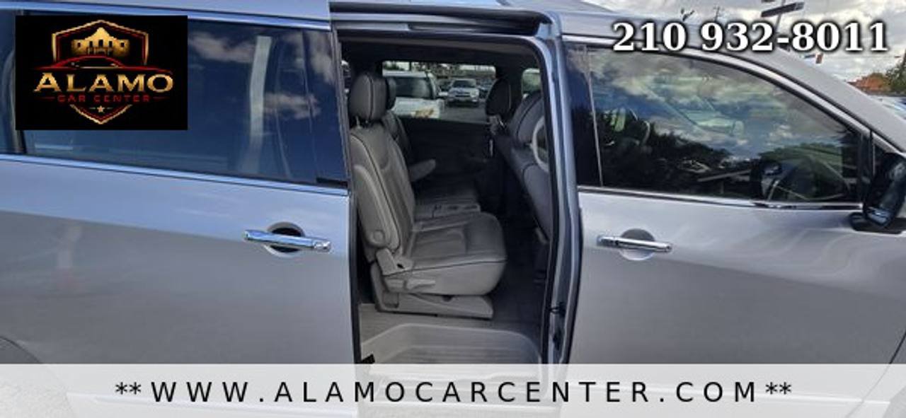 Used 2016 Nissan Quest SL FWD image 19