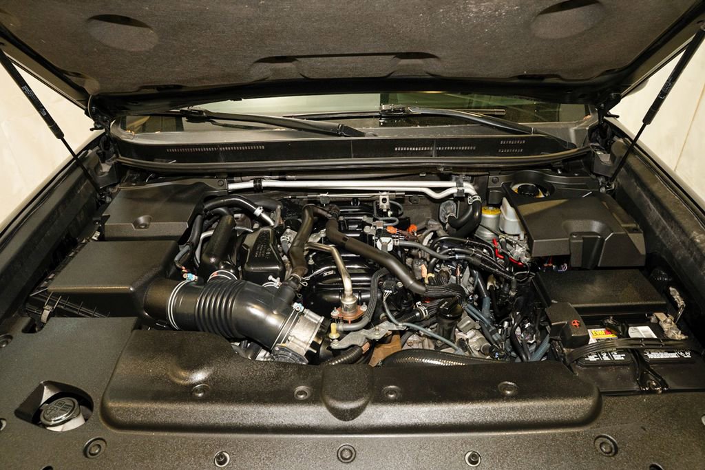 Used 2013 Lexus GX 460 Premium image 23