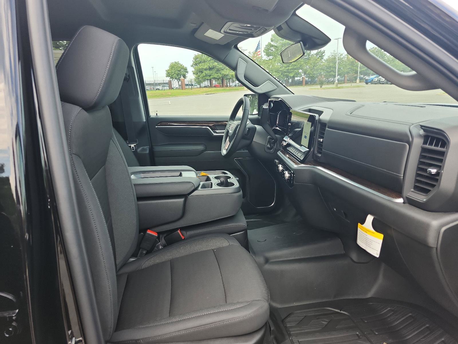 New 2026 GMC Sierra 1500 Elevation image 8