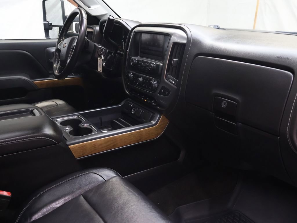 Used 2015 Chevrolet Silverado 3500 LTZ w/ Duramax Plus Package AWD/4WD image 10