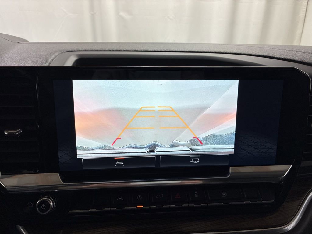 Used 2024 GMC Sierra 1500 Elevation image 14