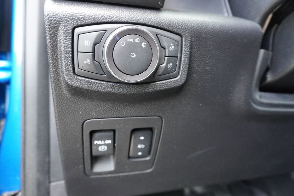 Used 2019 Ford F150 XLT w/ Equipment Group 302A Luxury AWD/4WD image 13