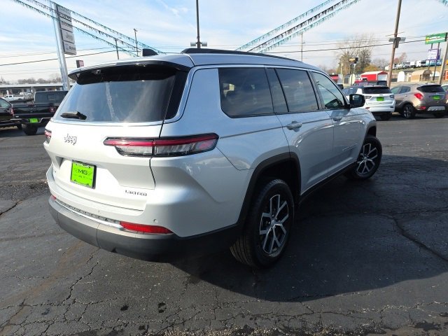 Used 2024 Jeep Grand Cherokee L Limited w/ Luxury Tech Group II image 6