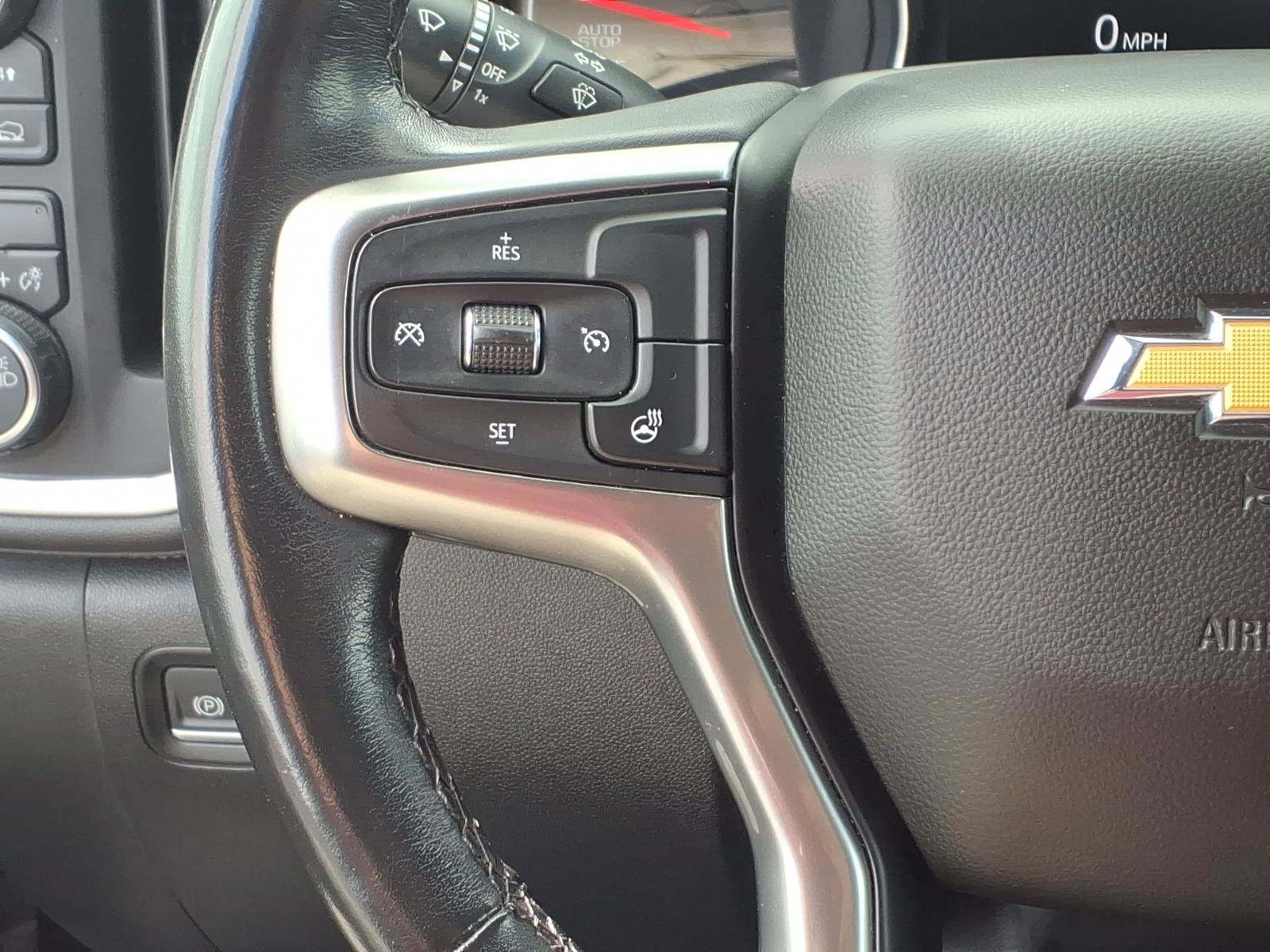 Used 2021 Chevrolet Silverado 1500 LT AWD/4WD image 17