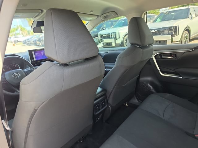 Used 2024 Toyota RAV4 XLE FWD image 12