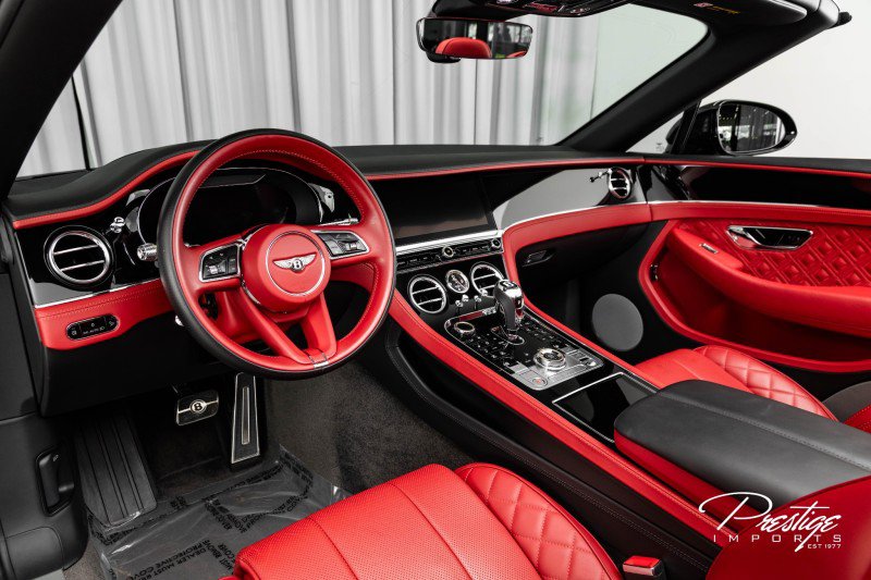 Used 2021 Bentley Continental GT Mulliner image 32