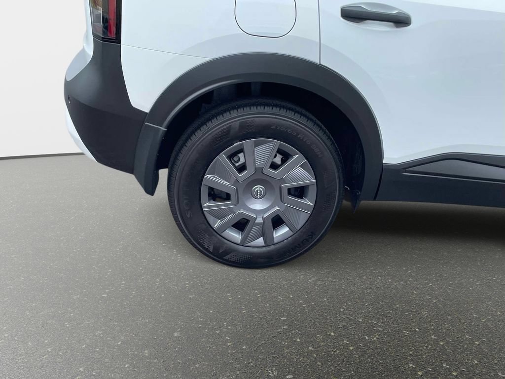 New 2026 Nissan Kicks S FWD image 7