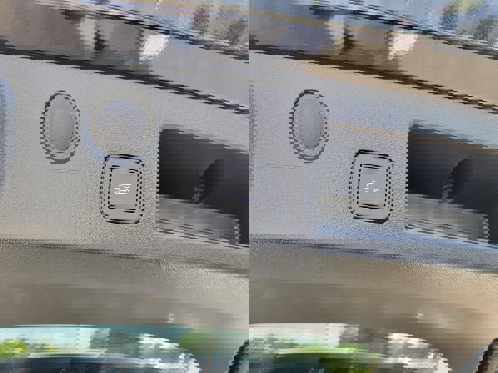 New 2026 GMC Terrain Denali w/ LPO, Floor Liner Package image 8