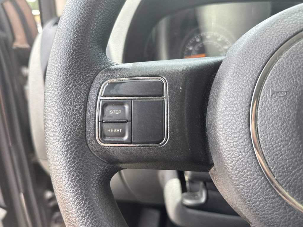 Used 2015 Jeep Compass Sport w/ Power Value Group AWD/4WD image 14