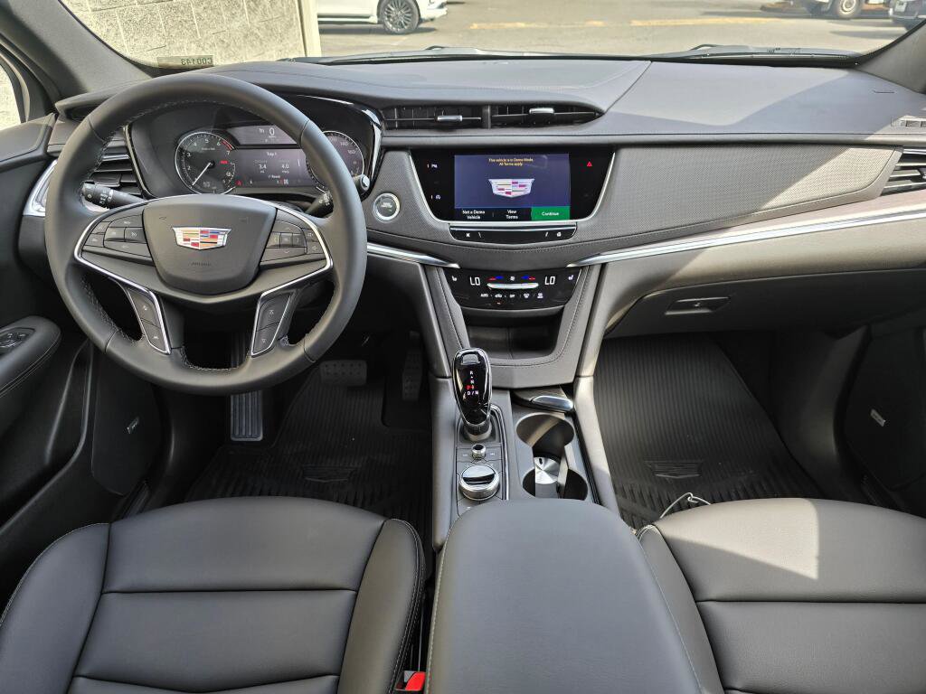 New 2026 Cadillac XT5 Luxury AWD/4WD image 26