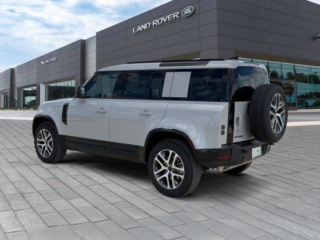 New 2026 Land Rover Defender 110 X-Dynamic SE AWD/4WD image 3