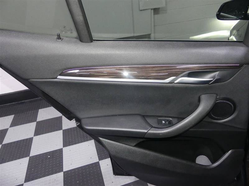 Used 2018 BMW X2 xDrive28i w/ Convenience Package AWD/4WD image 25