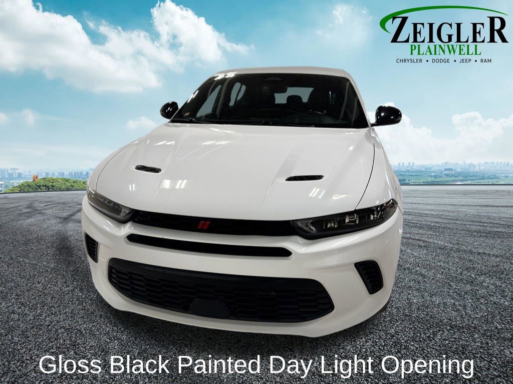 Used 2023 Dodge Hornet GT w/ Track Pack AWD/4WD image 9
