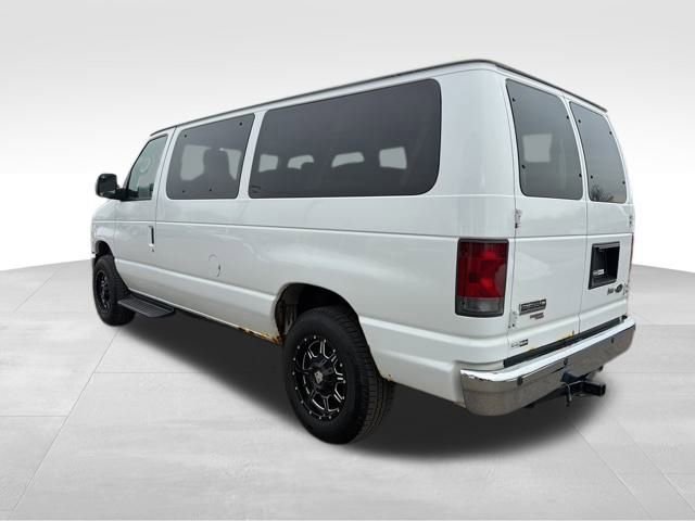 Used 2013 Ford E-350 and Econoline 350 XLT image 13