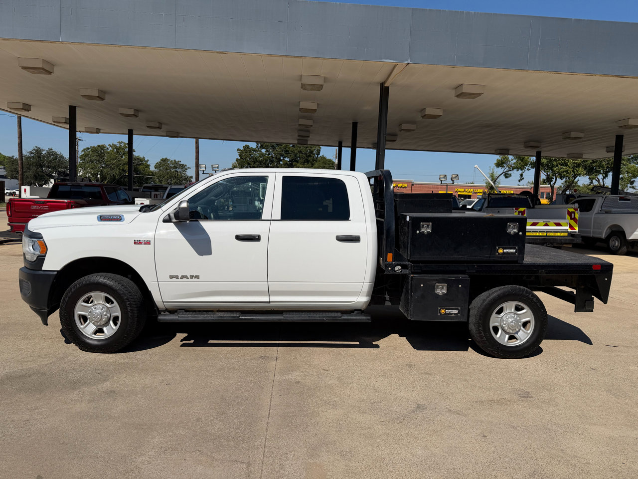 Used 2021 RAM 2500 Tradesman w/ Snow Chief Group image 2