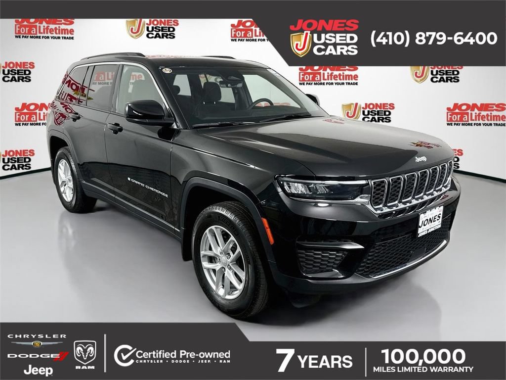 Used 2025 Jeep Grand Cherokee Laredo X AWD/4WD image 1