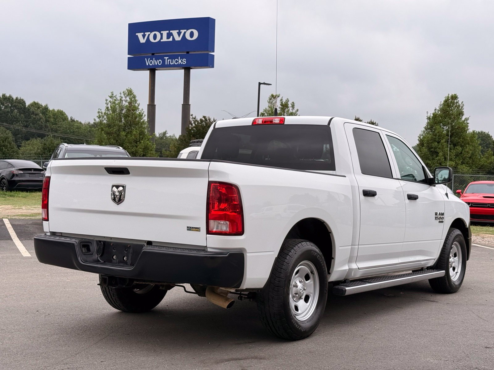 Used 2019 RAM 1500 Tradesman w/ Popular Equipment Group RWD image 9