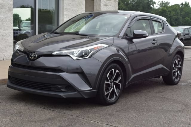 Used 2019 Toyota C-HR XLE FWD image 15