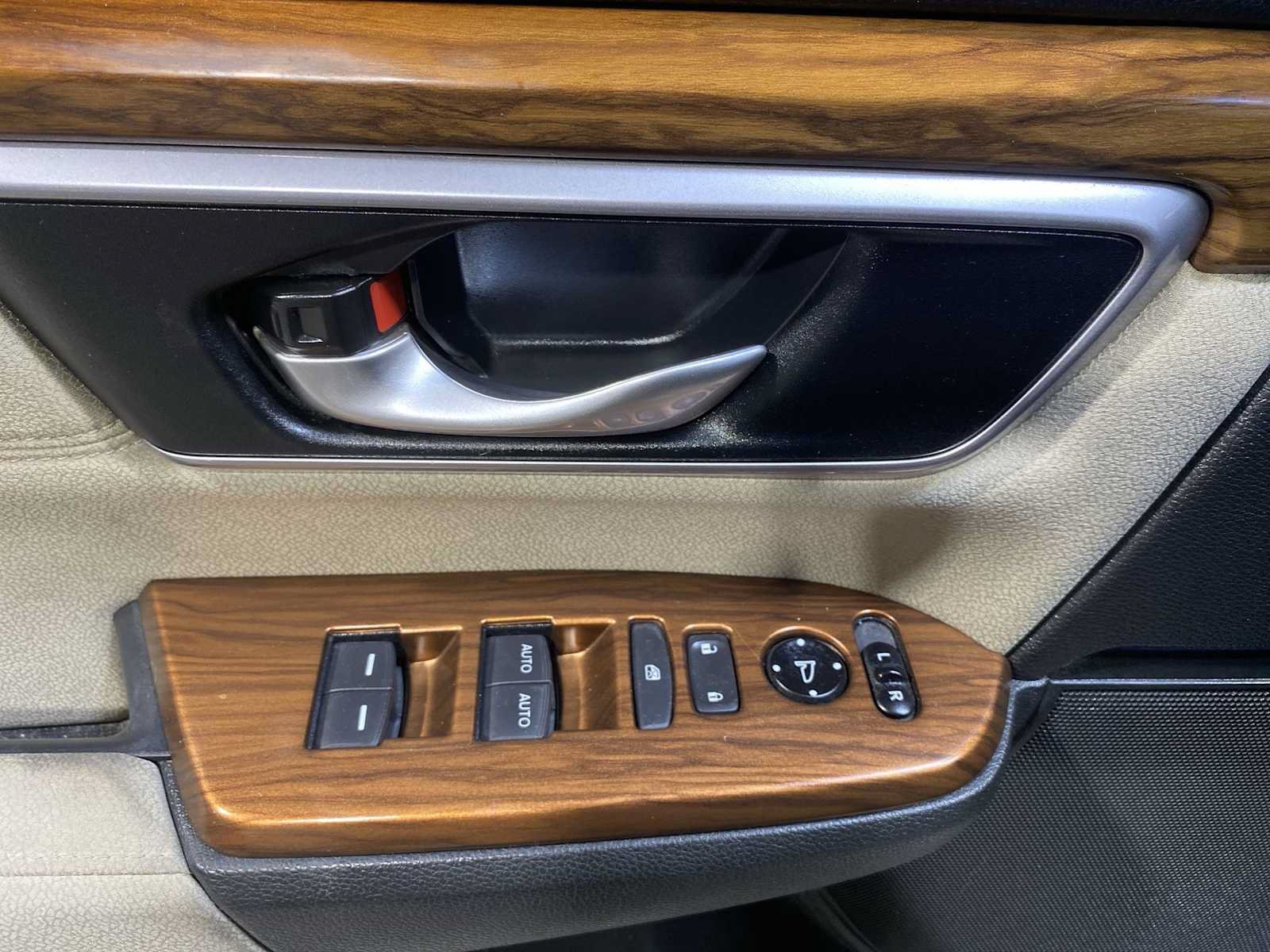 Used 2018 Honda CR-V EX image 22