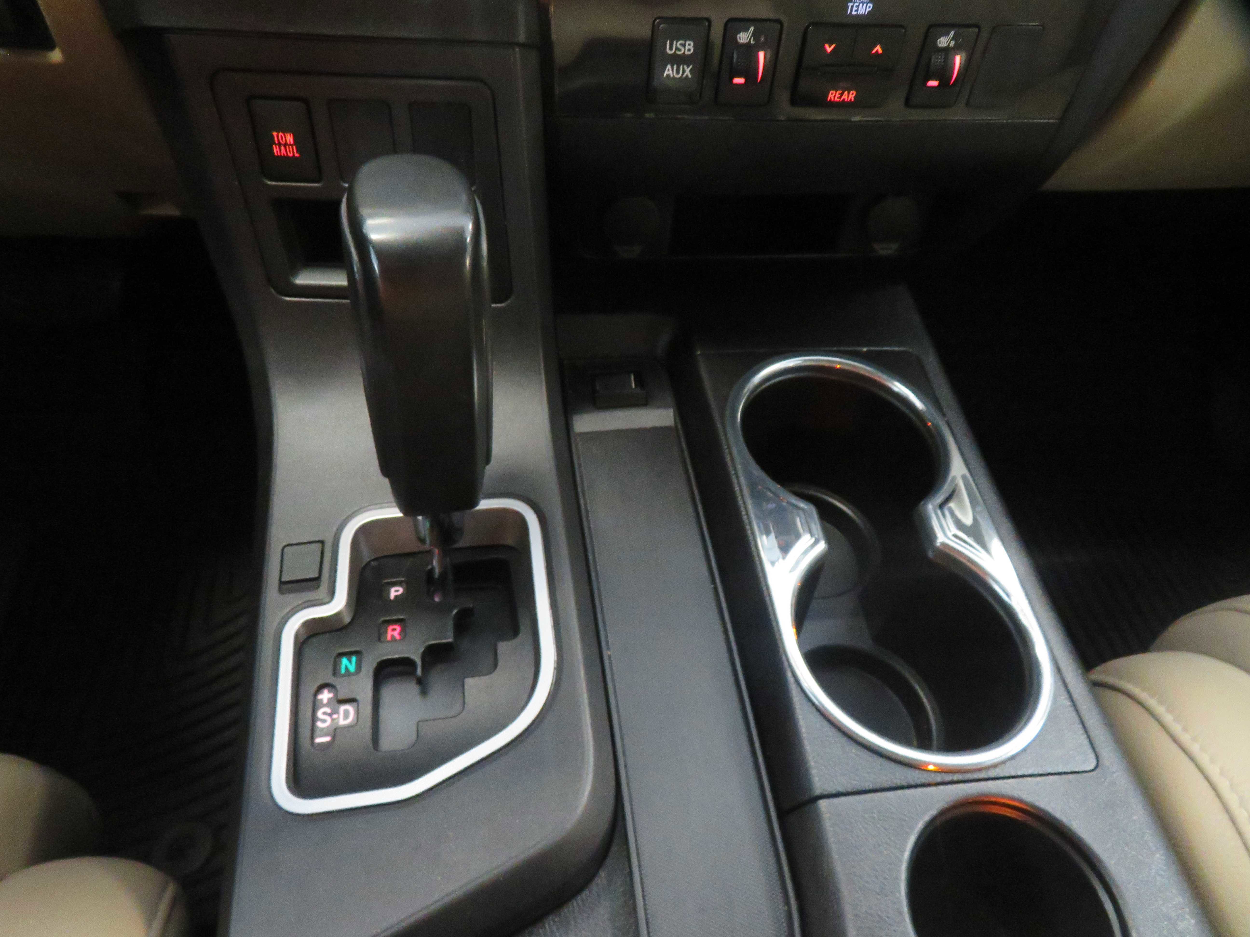 Used 2019 Toyota Sequoia Limited w/ Safety & Convenience Package RWD image 53
