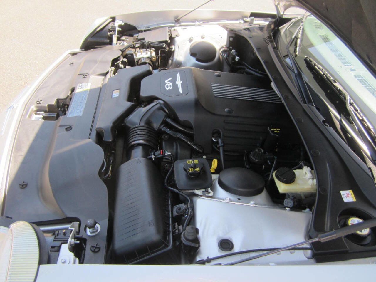 Used 2004 Ford Thunderbird Deluxe RWD image 13