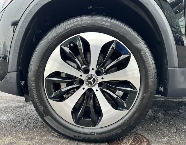 Used 2026 Mercedes-Benz GLA 250 4MATIC image 11