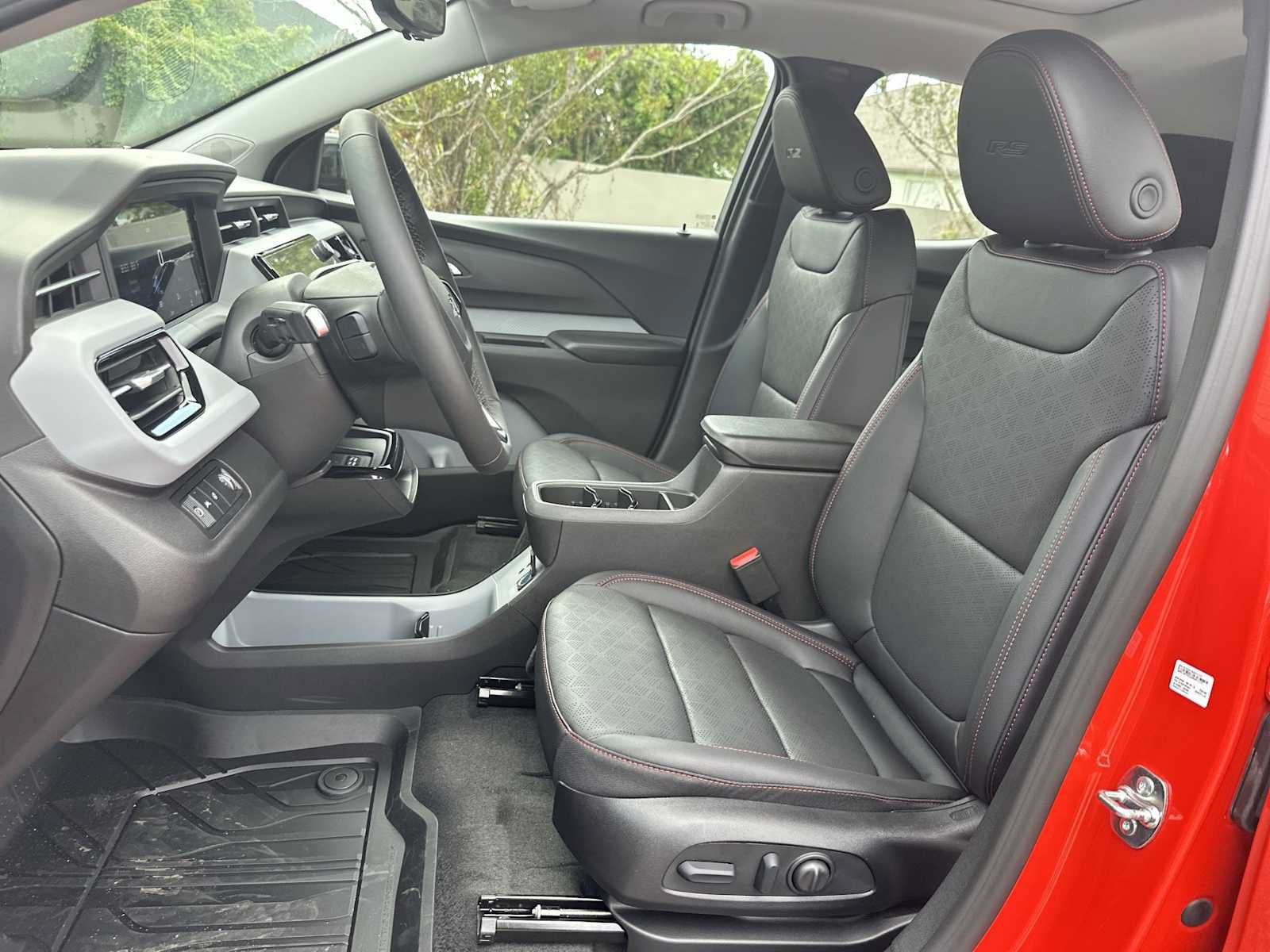 New 2027 Chevrolet Bolt RS w/ Technology Package FWD image 15