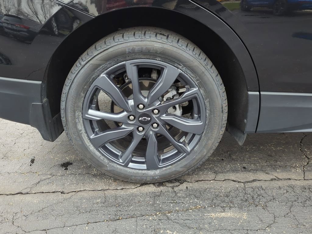 Certified 2023 Chevrolet Equinox RS w/ RS Leather Package image 14