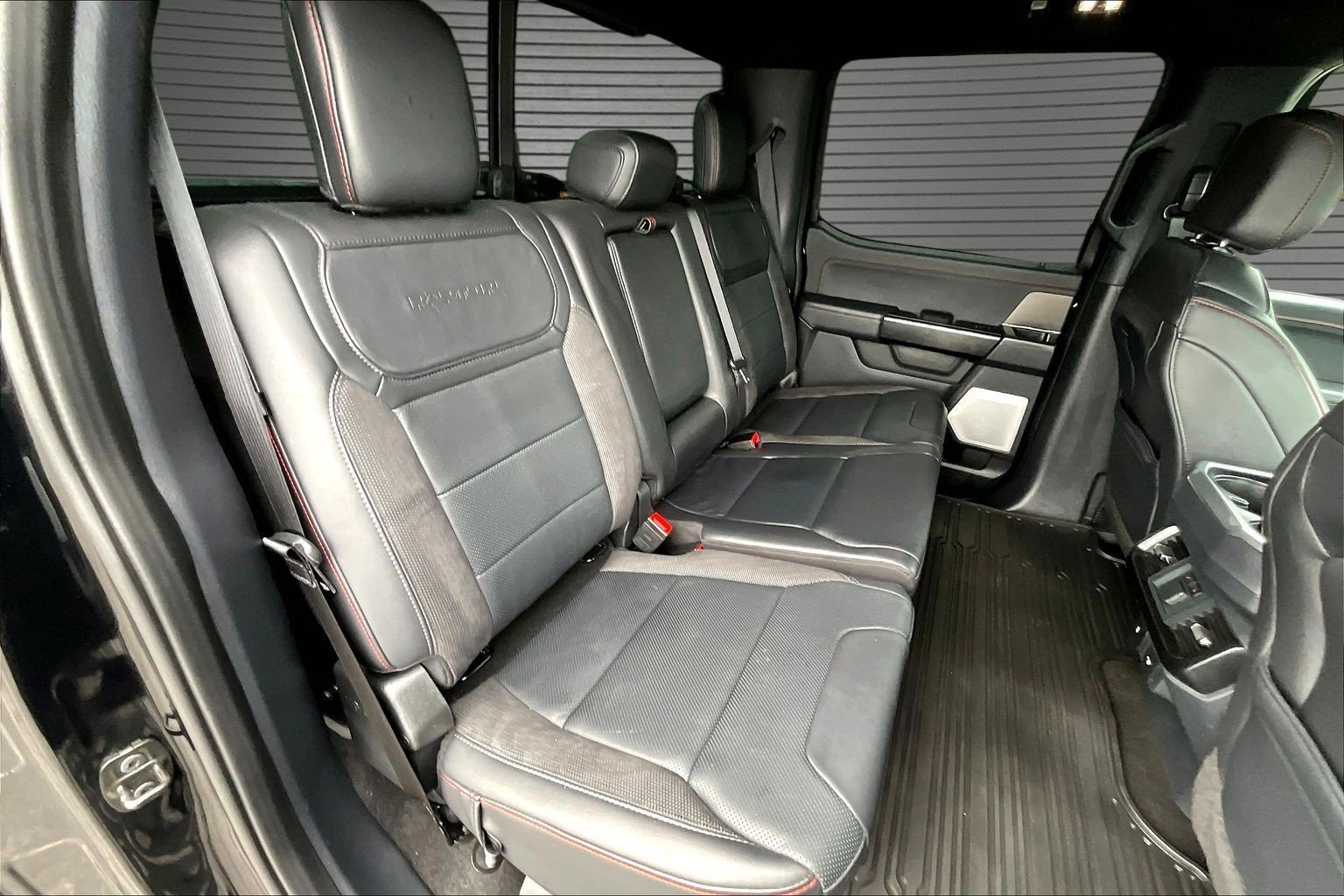 Used 2025 Ford F150 Raptor AWD/4WD image 17