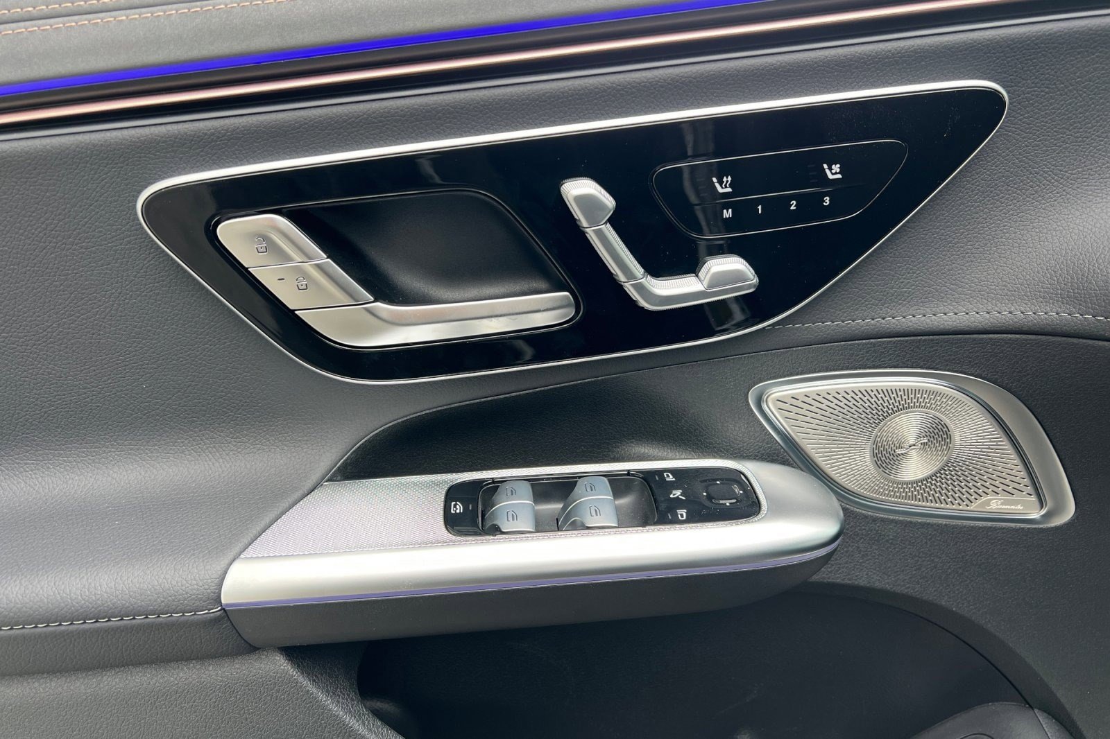 New 2025 Mercedes-Benz EQE 350+ 4MATIC Sedan image 13