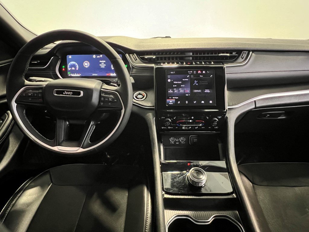 Certified 2024 Jeep Grand Cherokee L Altitude image 17